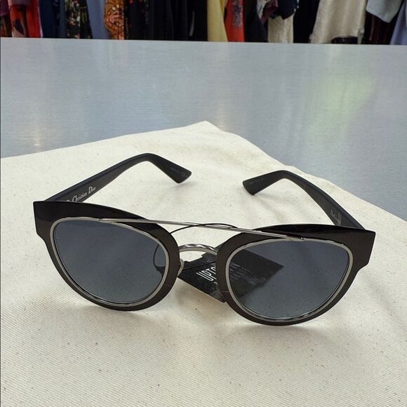 Dior Black and Silver Sunglasses - Picture 1 of 10